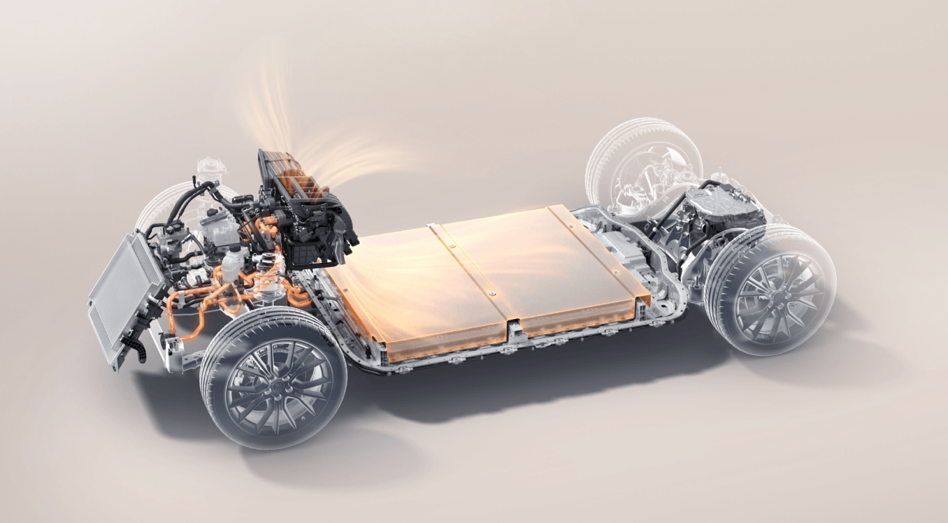 Ein transparentes Modell eines Elektrofahrzeug-Unterbaus. Man sieht die Batterie in der Mitte des Fahrzeugs, umgeben von elektrischen Verkabelungen. Die Räder sind schemenhaft dargestellt.